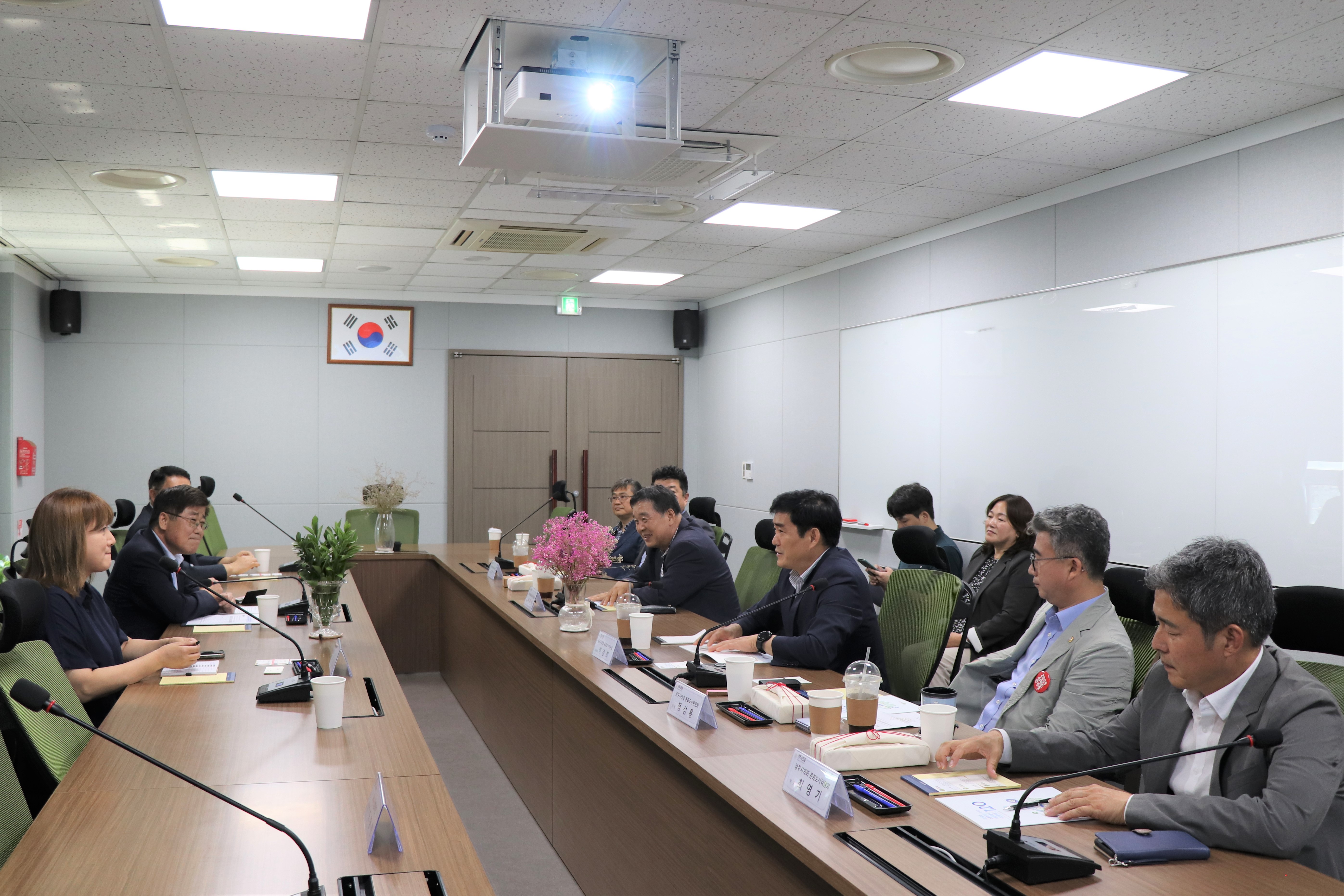 경주시의회 문화도시위원회 내방 1
