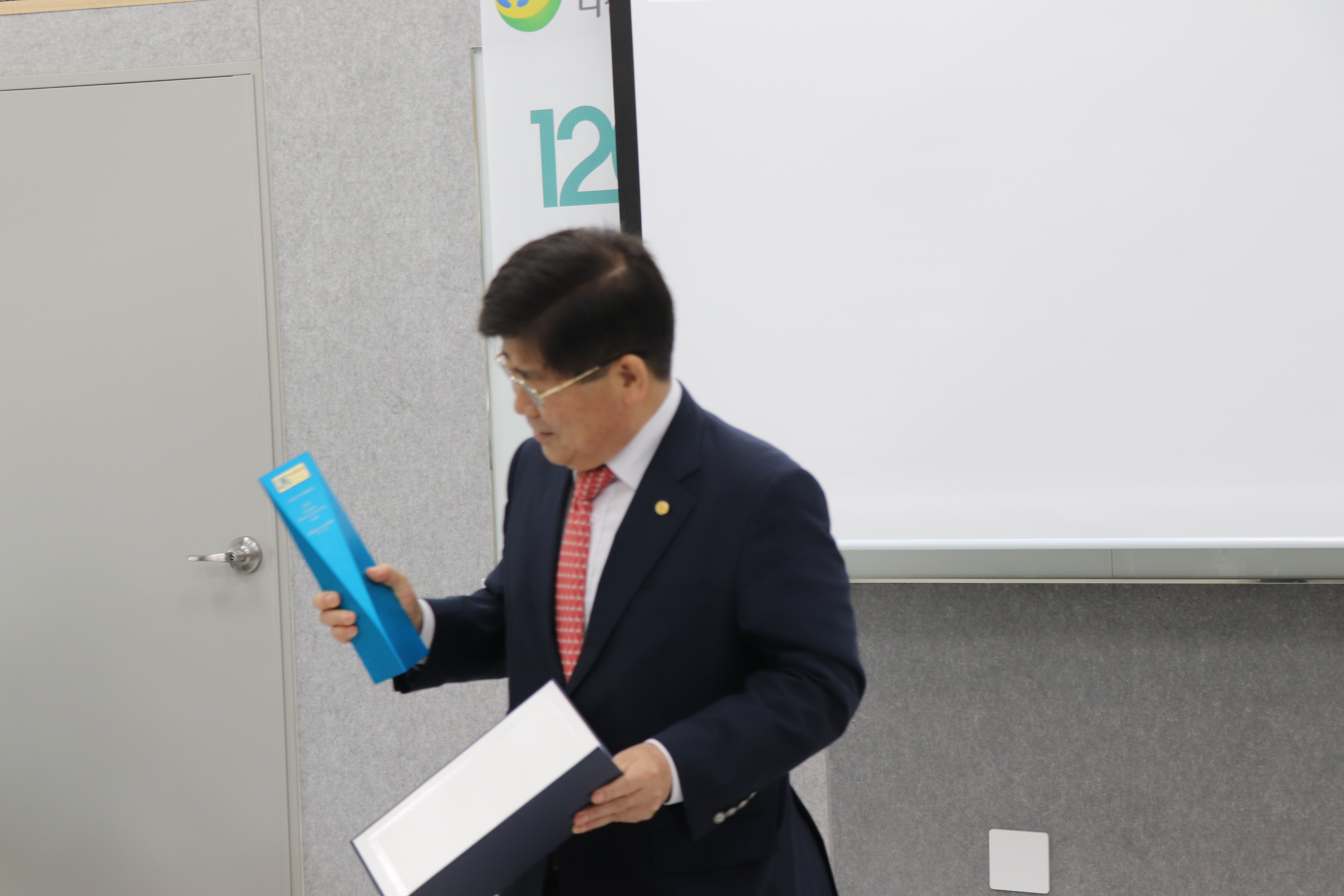 120다산콜재단, 한국산업의 서비스품질지수(KSQI) 한국의 우수 콜센터 등극 이미지2